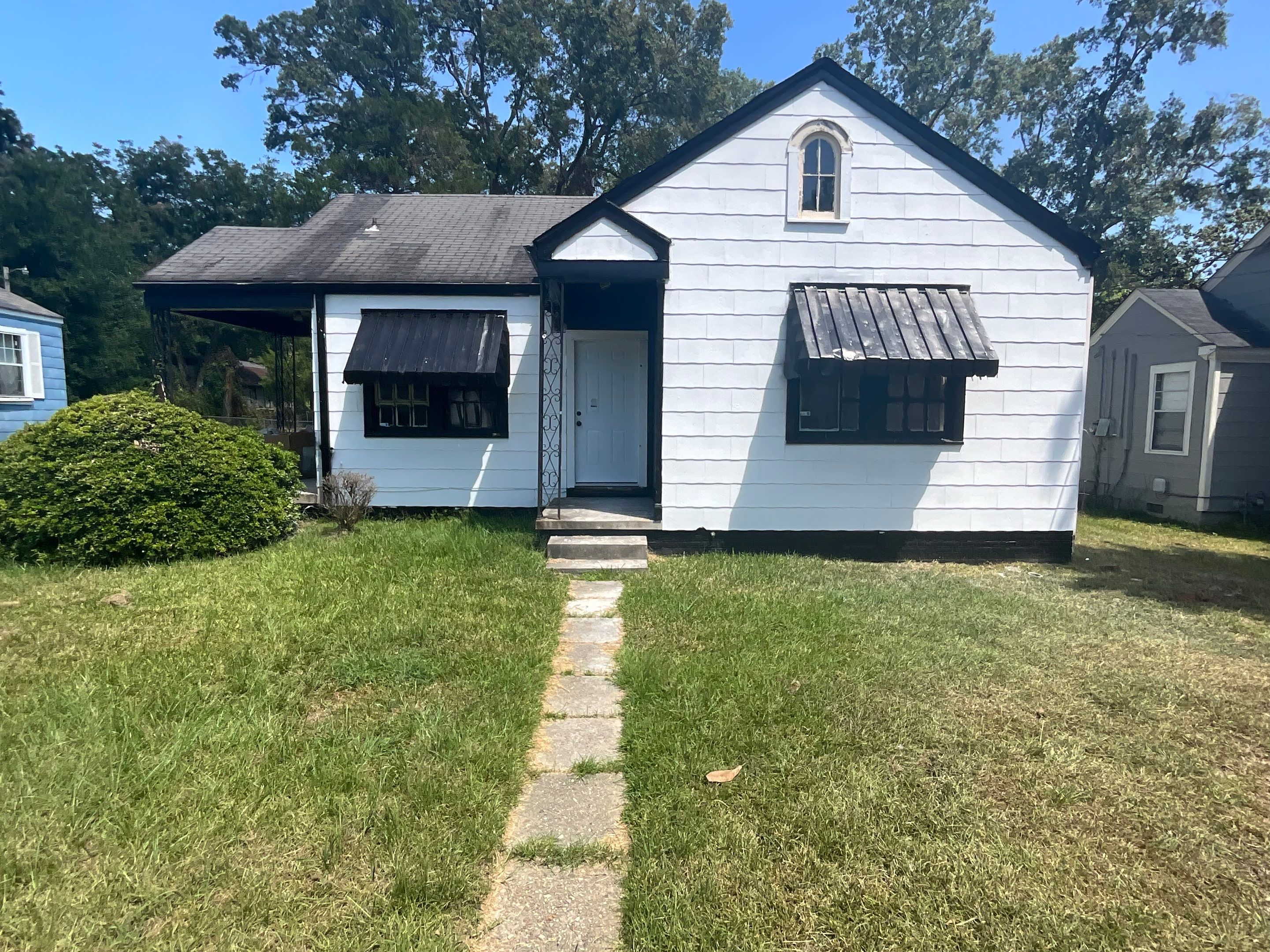 354 Fredrica Avenue