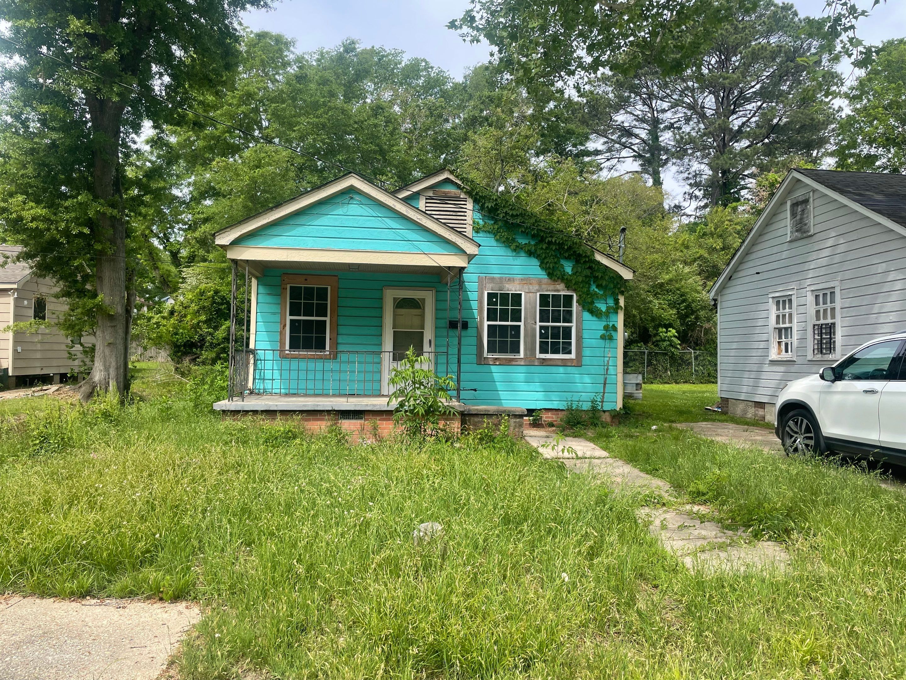 Property main image